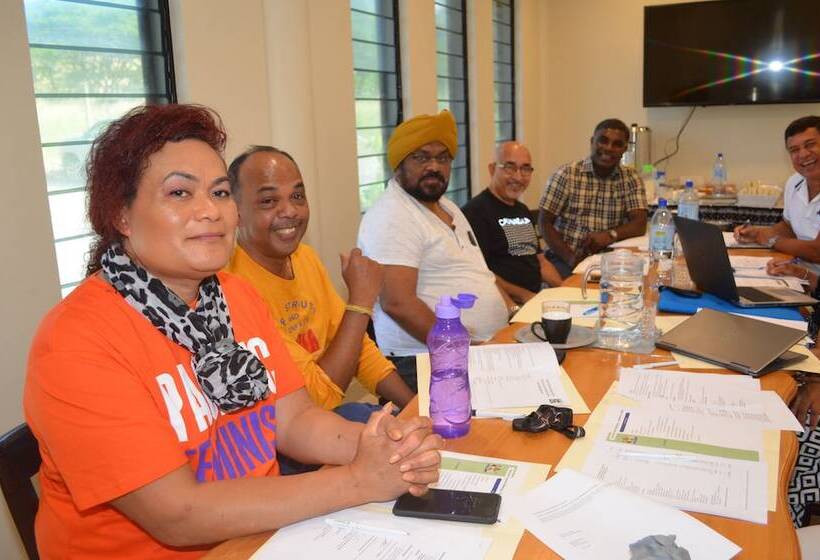 בית מלון כפרי Seatiki Resort Fiji On Coast