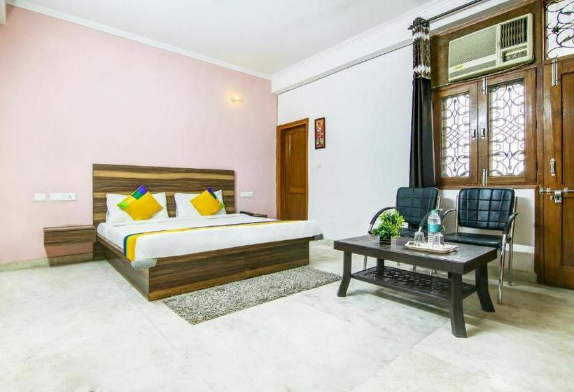 هتل Treebo Trip Sky Residency Sector 100