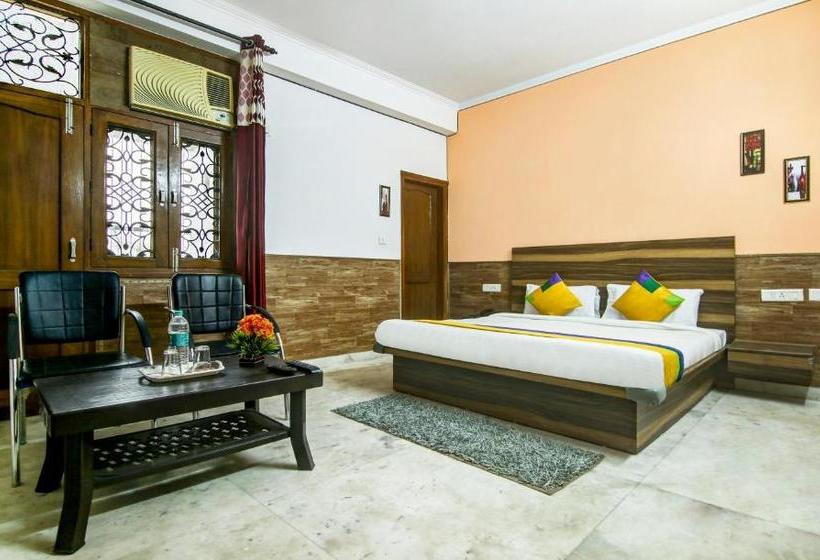 هتل Treebo Trip Sky Residency Sector 100