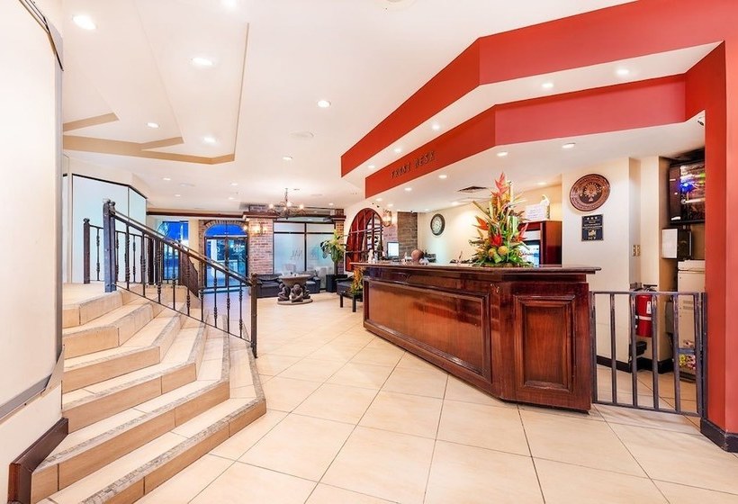 Отель Talamanca