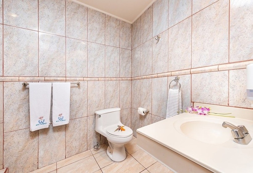 Отель Talamanca