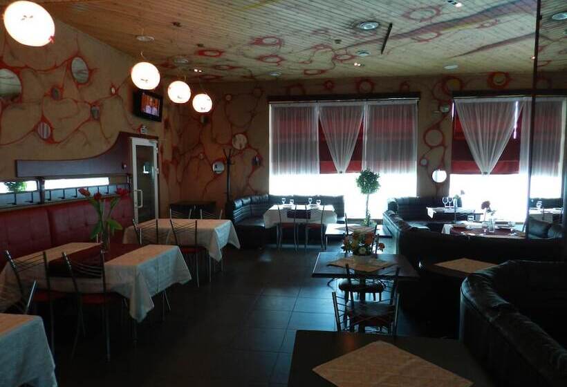 호텔 Tennis Academy