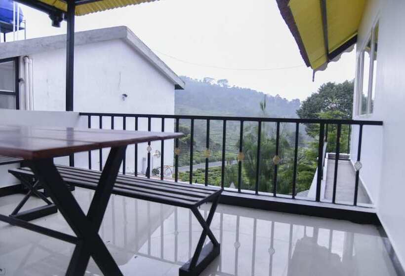 ホテル The Honeycomb