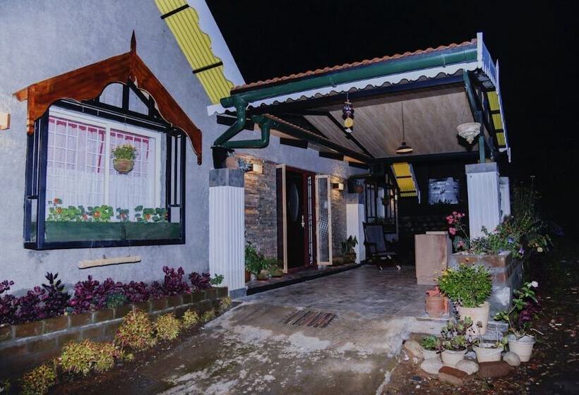 ホテル The Honeycomb