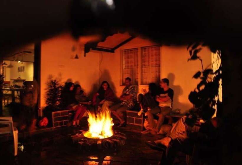 ホテル The Honeycomb