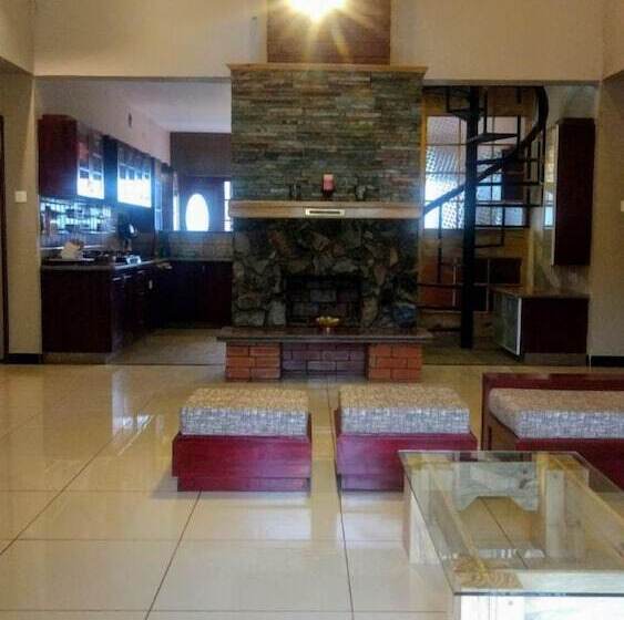 ホテル The Honeycomb