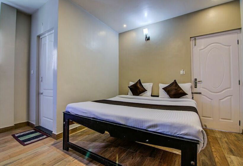 هتل Venus Residency By Oyo