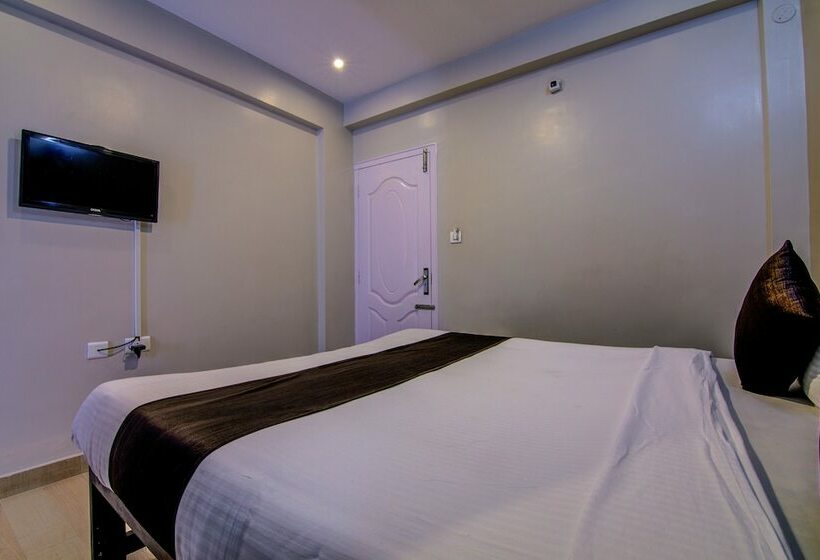 هتل Venus Residency By Oyo