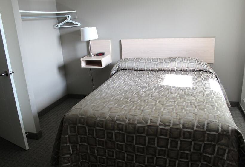 فندق على الطريق Arbour Ridge Inn & Suites