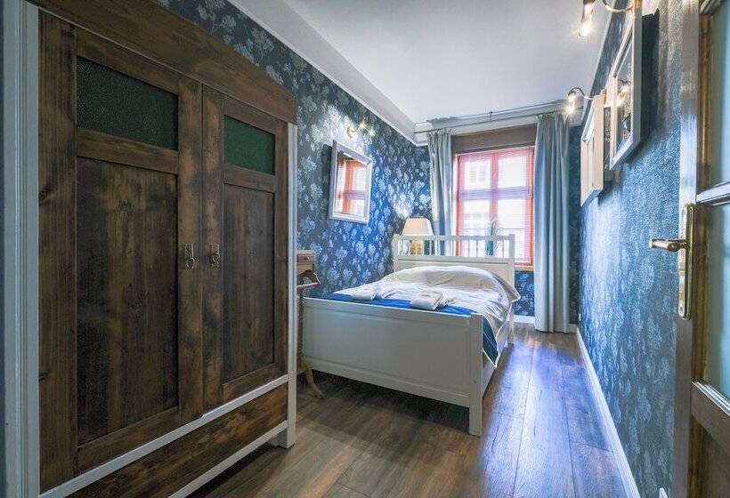 Old House Apartments Poznań