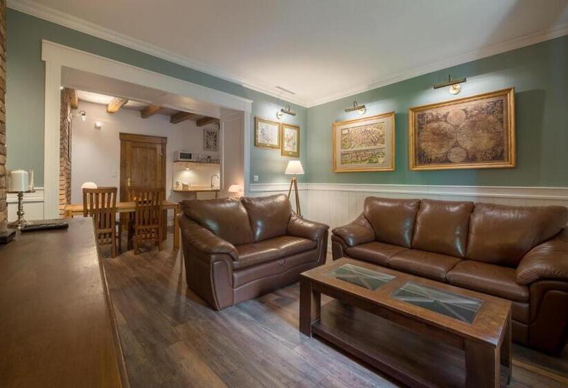 Old House Apartments Poznań