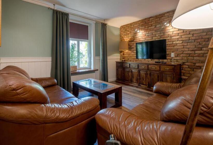 Old House Apartments Poznań