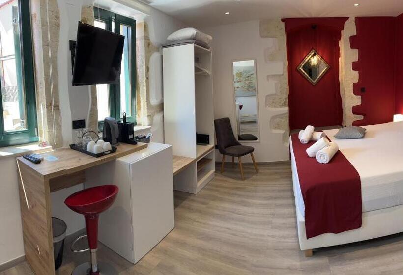 펜션 Antica Canea Luxury Rooms