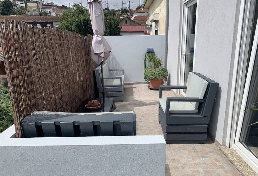 پانسیون Campanha Boutique Station