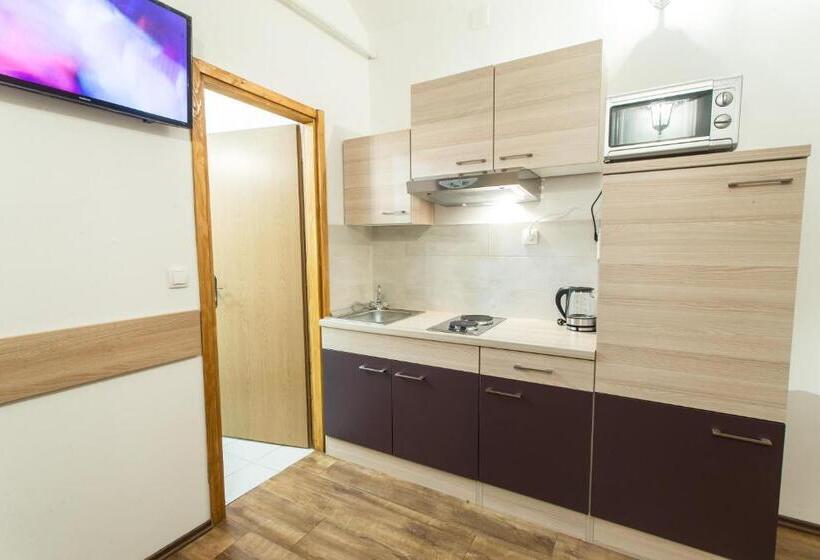 פנסיון Guesthouse Bed 4 You