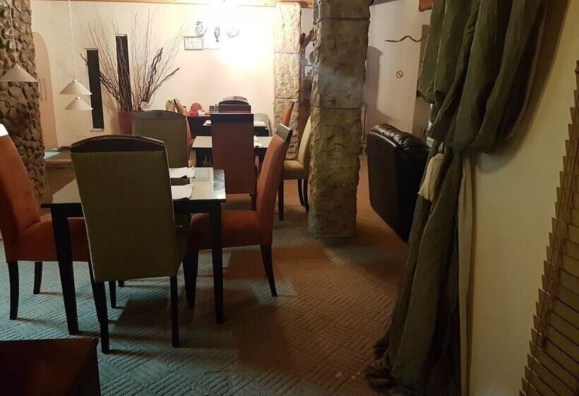 펜션 Izinga Guest House