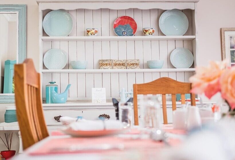 פנסיון On The Bay