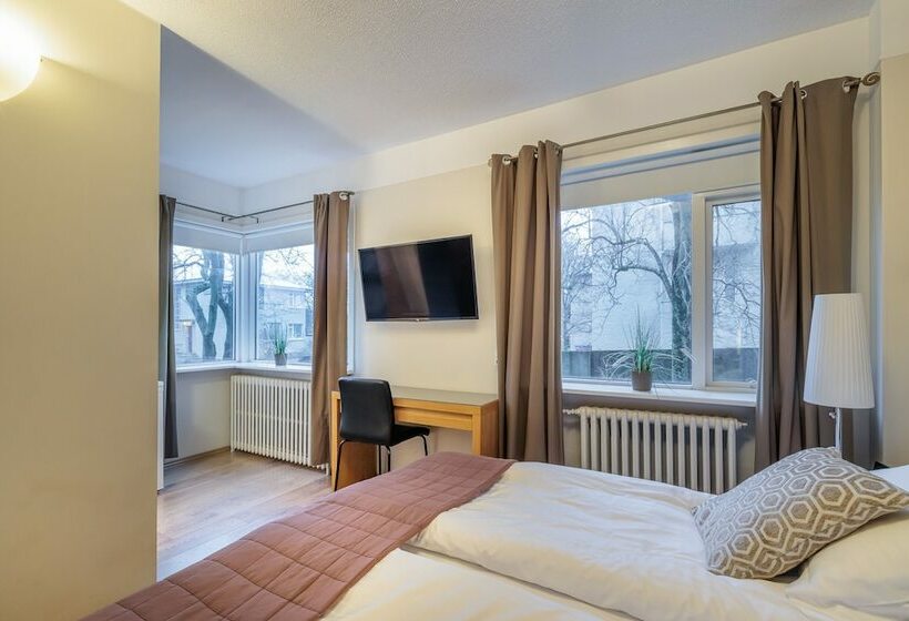 پانسیون Snorri's Guesthouse