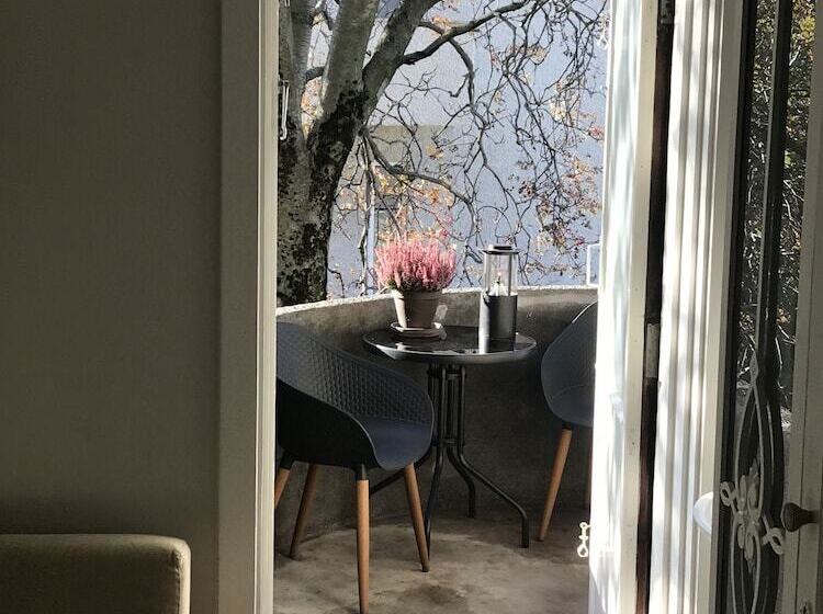 پانسیون Snorri's Guesthouse