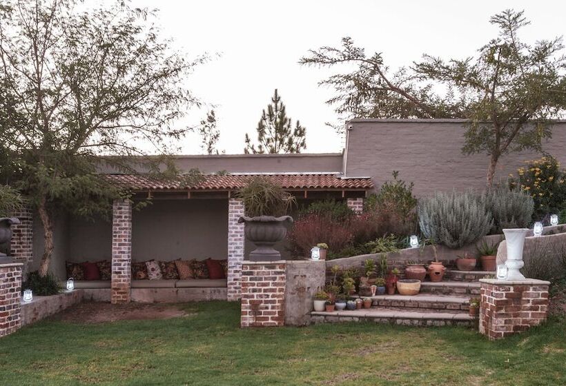 膳宿费 Veranda House