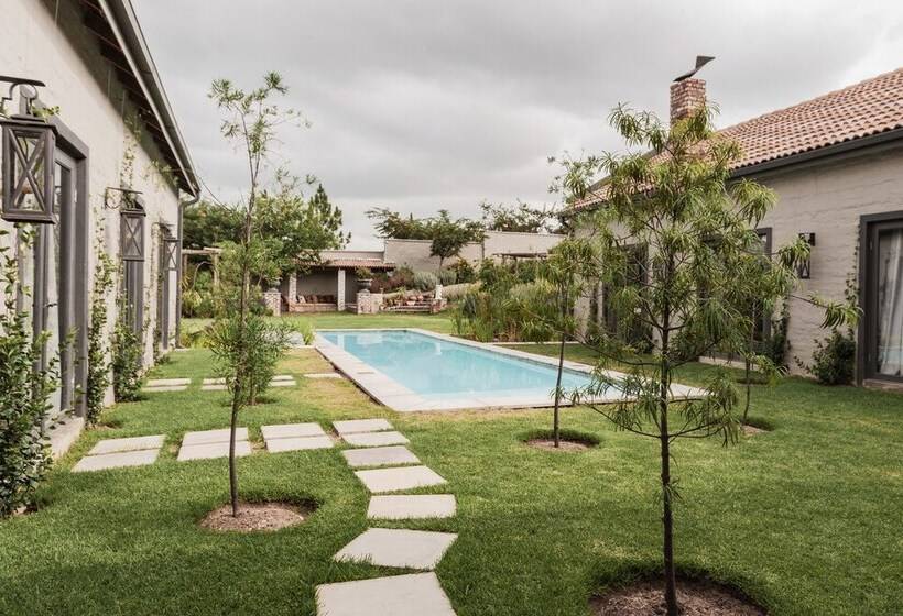 膳宿费 Veranda House