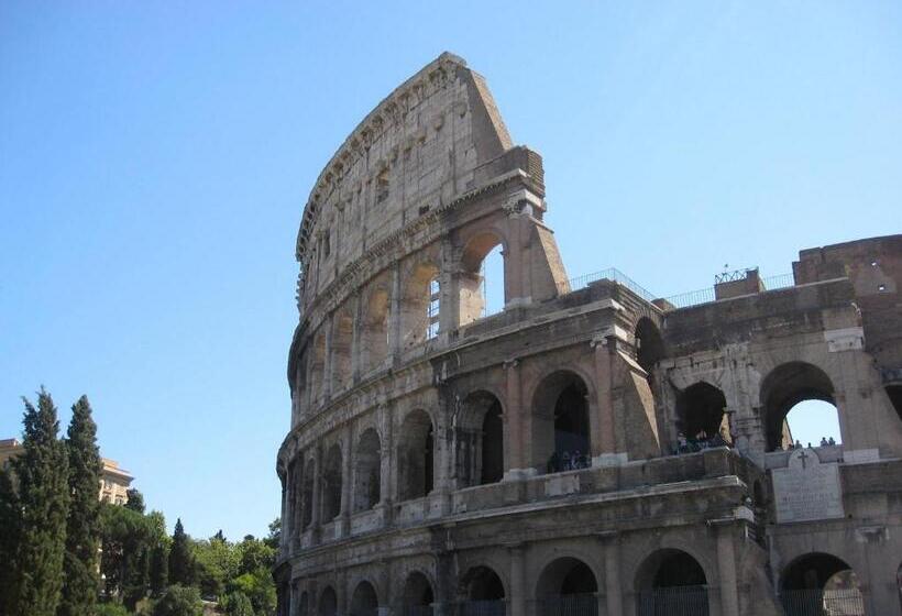 פנסיון Vesta Domus