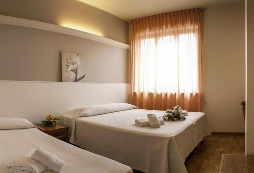 פנסיון Vesta Domus