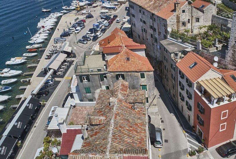 膳宿费 Villa Pergola