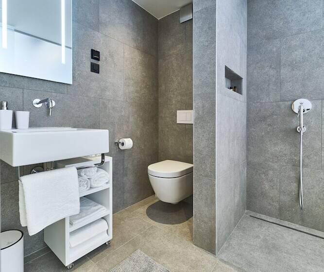 膳宿费 Villa Pergola