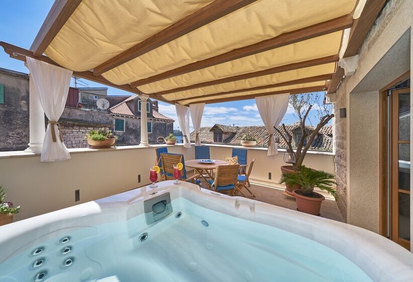 膳宿费 Villa Pergola