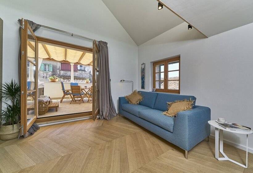 膳宿费 Villa Pergola