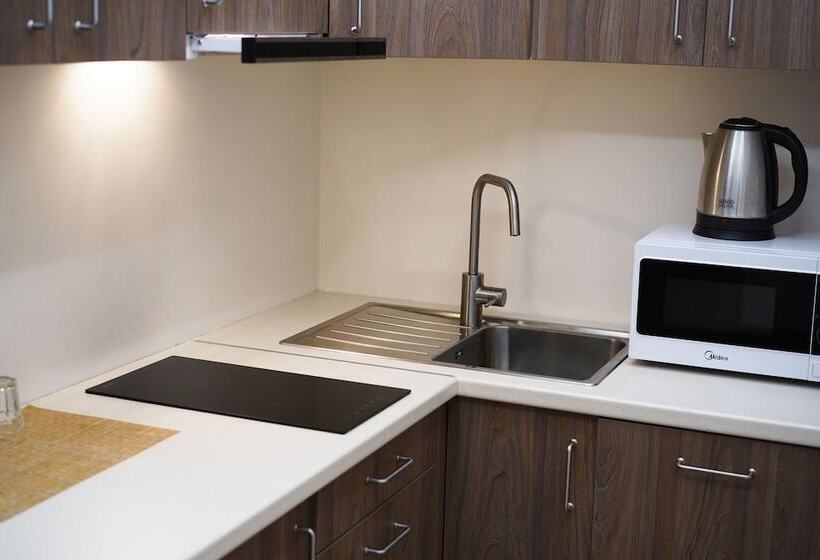 پانسیون Vverh Guesthouse