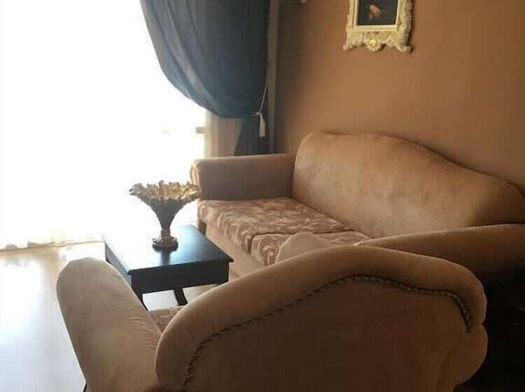 Red Hotel   Lozenetz