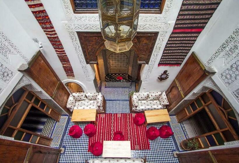 里亚德 Dar Milouda Rcif