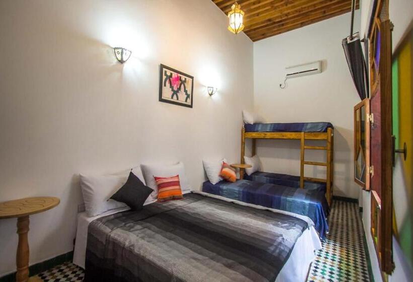 里亚德 Dar Milouda Rcif