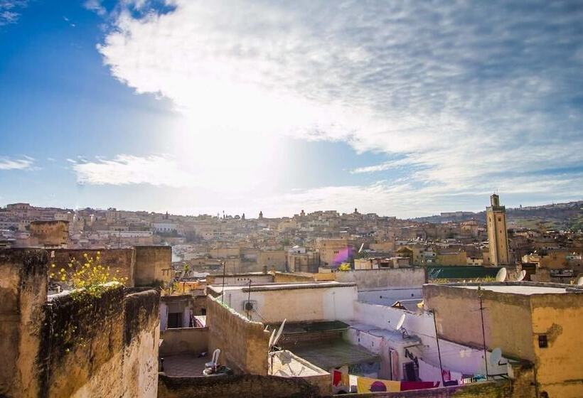 里亚德 Dar Milouda Rcif