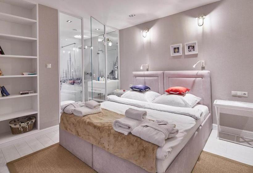 Taras Na Fali Apartments