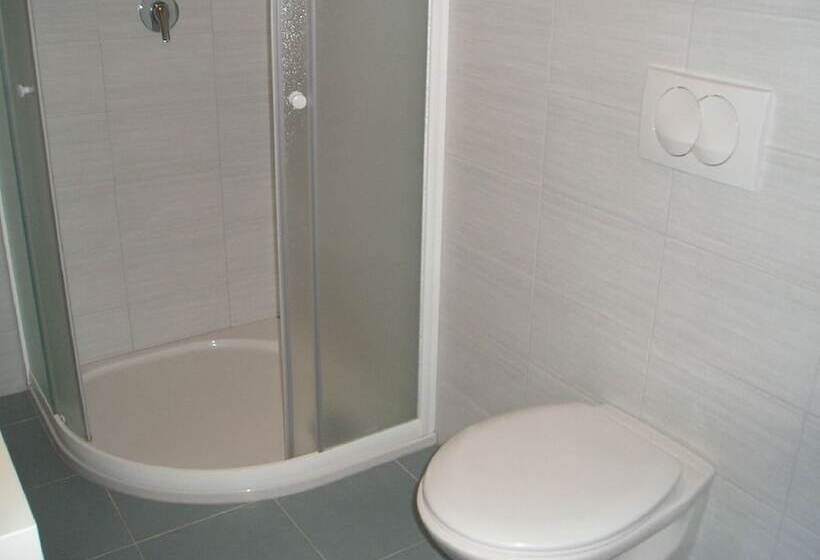 Villa Brumnic Apartments