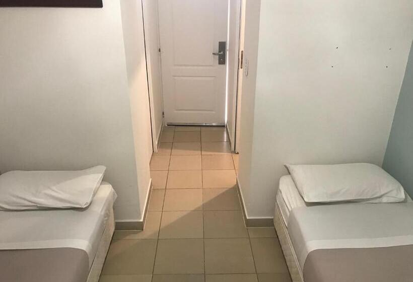 فندق صغير Folk Suites