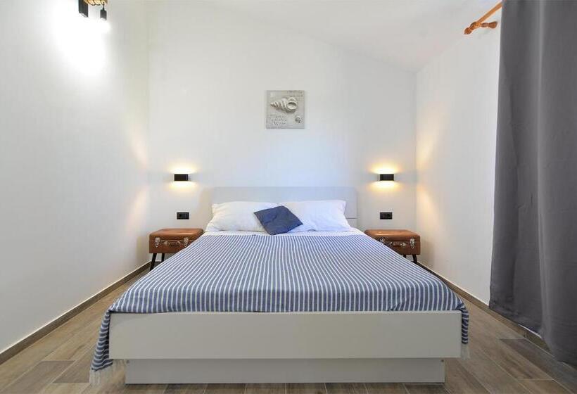 Apartments Elizabeta 1701