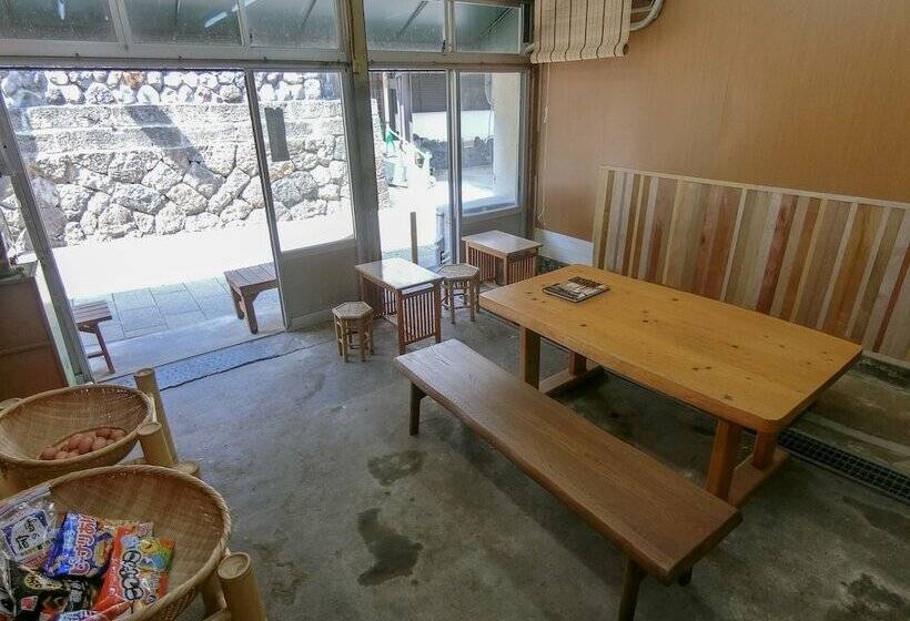 Bed and Breakfast Beppu Kannawa Onsen Hiromiya