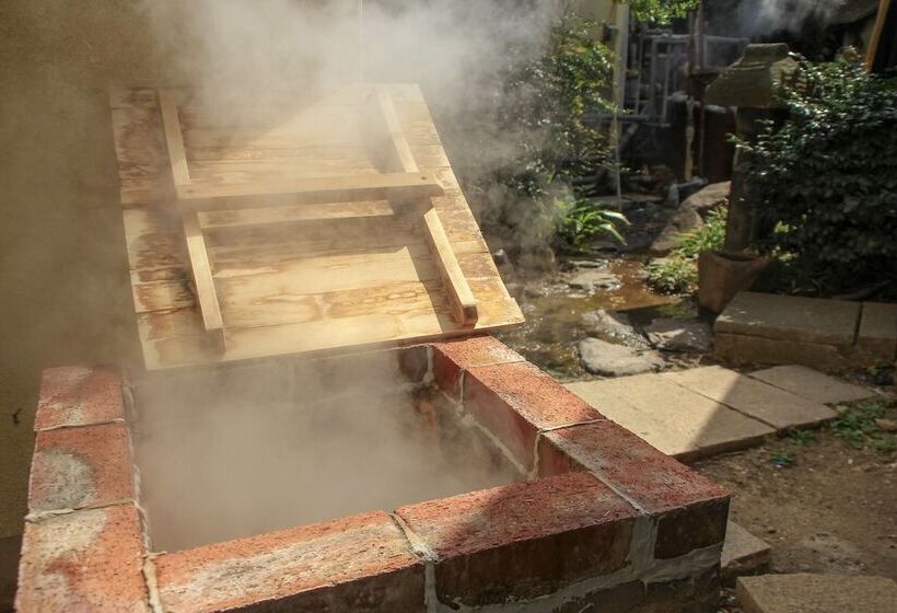 Bed and Breakfast Beppu Kannawa Onsen Hiromiya