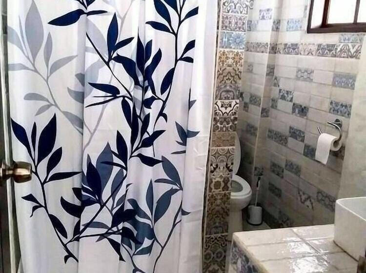 تختخواب و صبحانه Casa Del Faro