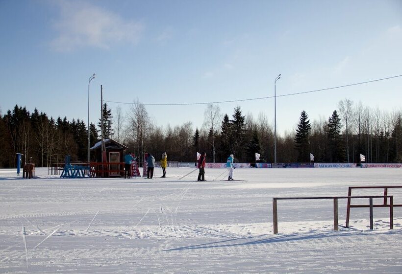 تختخواب و صبحانه Kurgan