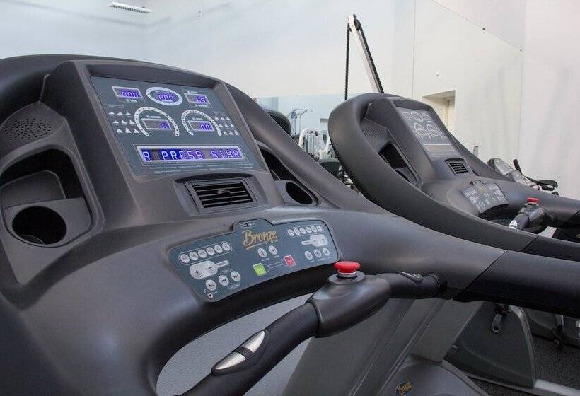 تختخواب و صبحانه Kurgan