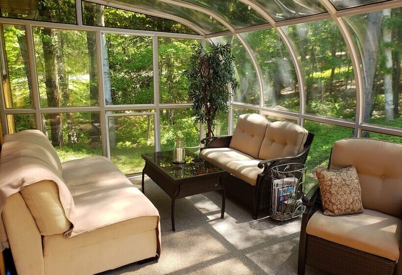 住宿加早餐  Le Den De Tremblant