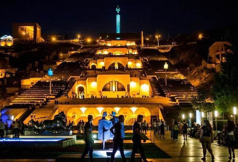 Best Hostel Republic Square