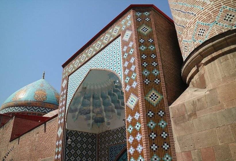 Best Hostel Republic Square