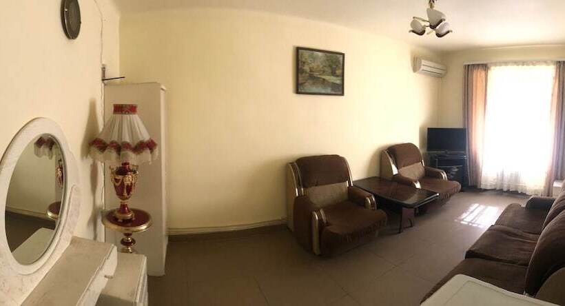 Best Hostel Republic Square