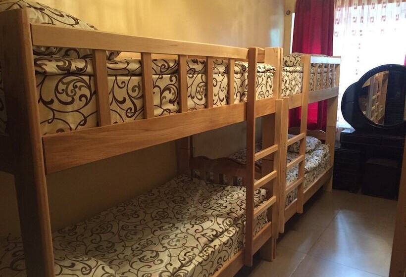 Best Hostel Republic Square